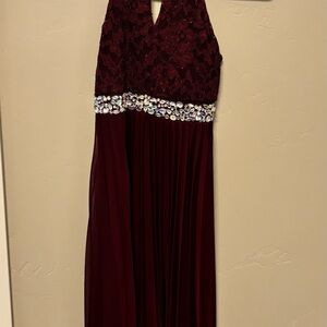 Elegant Burgundy Gown with Embellished Waist